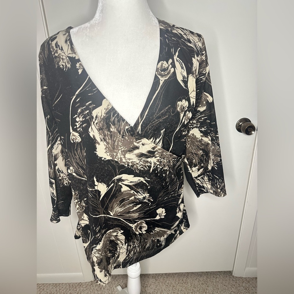Coldwater Creek Black and Cream Asymmetrical Wrap Blouse size 1X 16W-18W